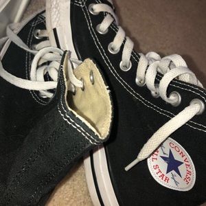 Black high top converse